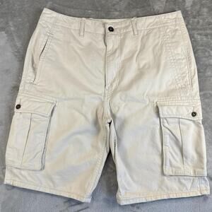 Levi’s White Men’s Cargo Shorts Size 34